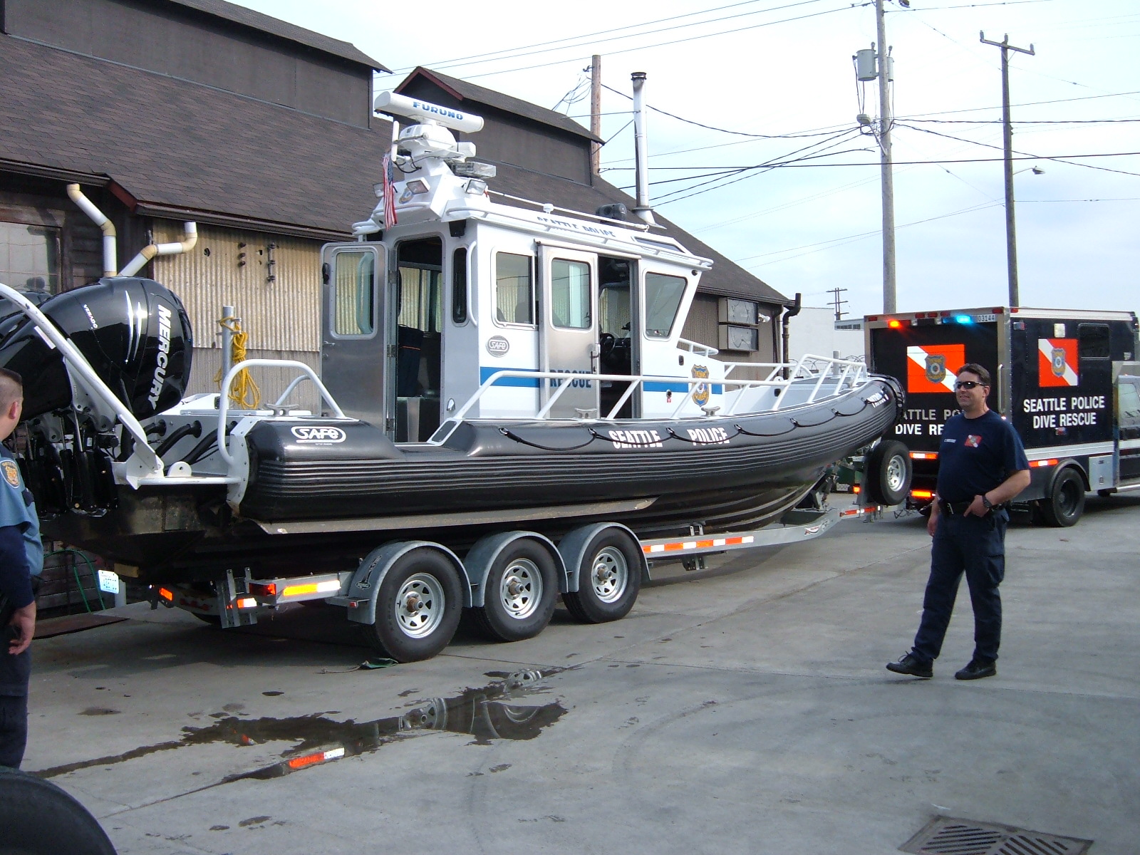 Seattle-Police-Safeboat-being-serviced